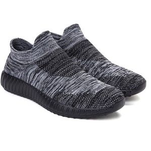 NEW PATTRILY Gray & Black Flying Sneaker-Size 8